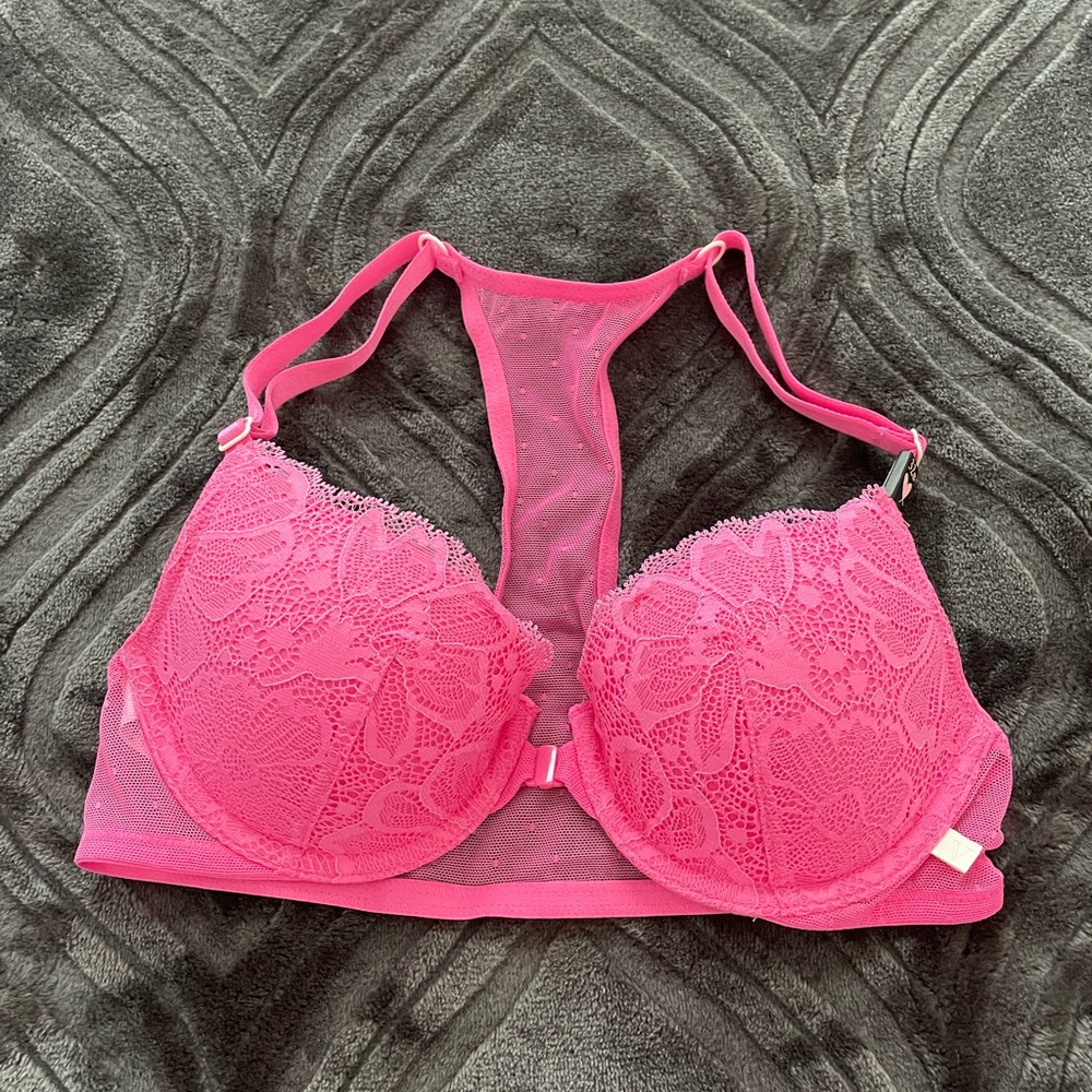 NWT Front Close Racerback Demi Bra 32B